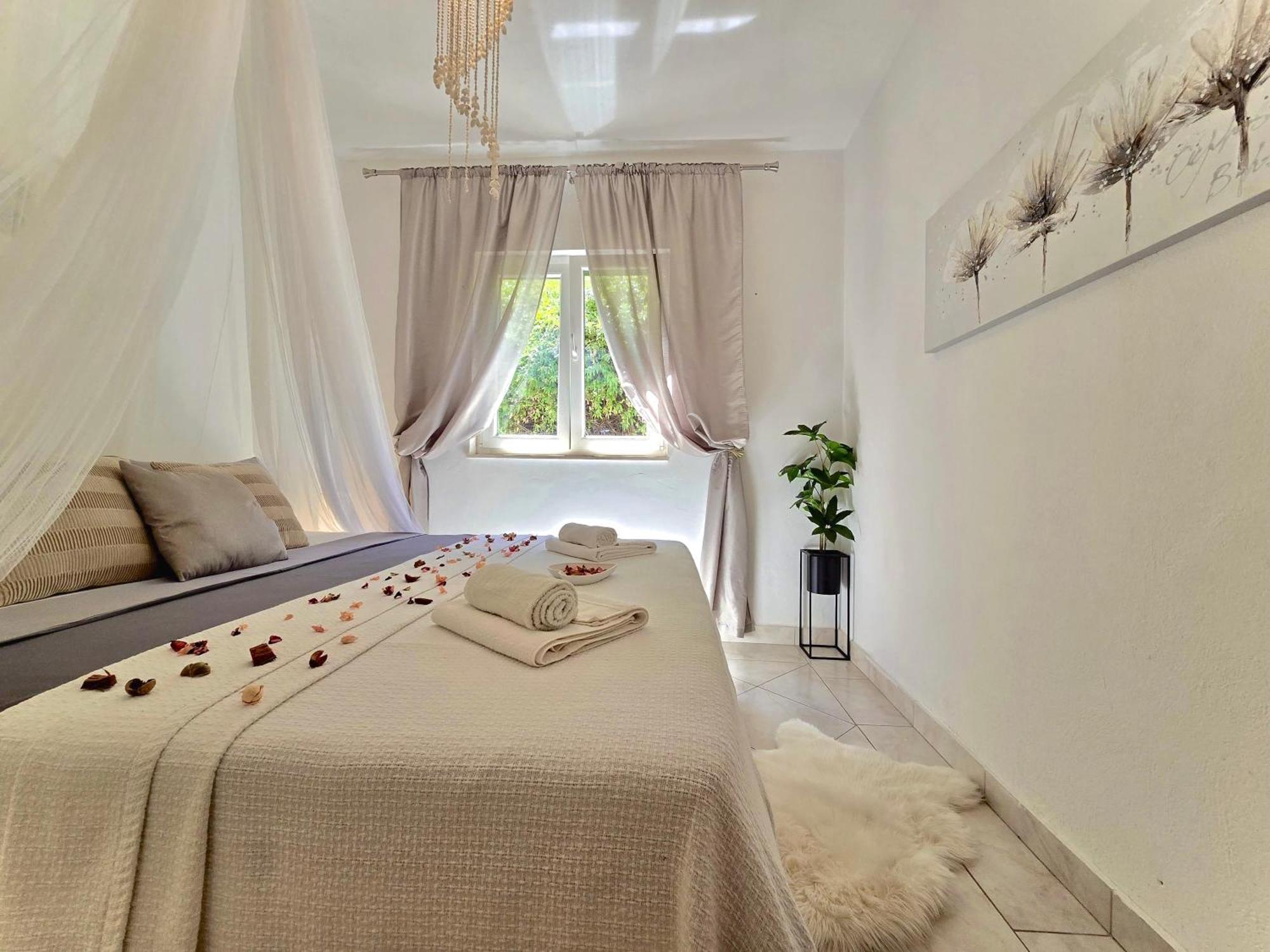Elite Residence Flos Оребич Екстер'єр фото
