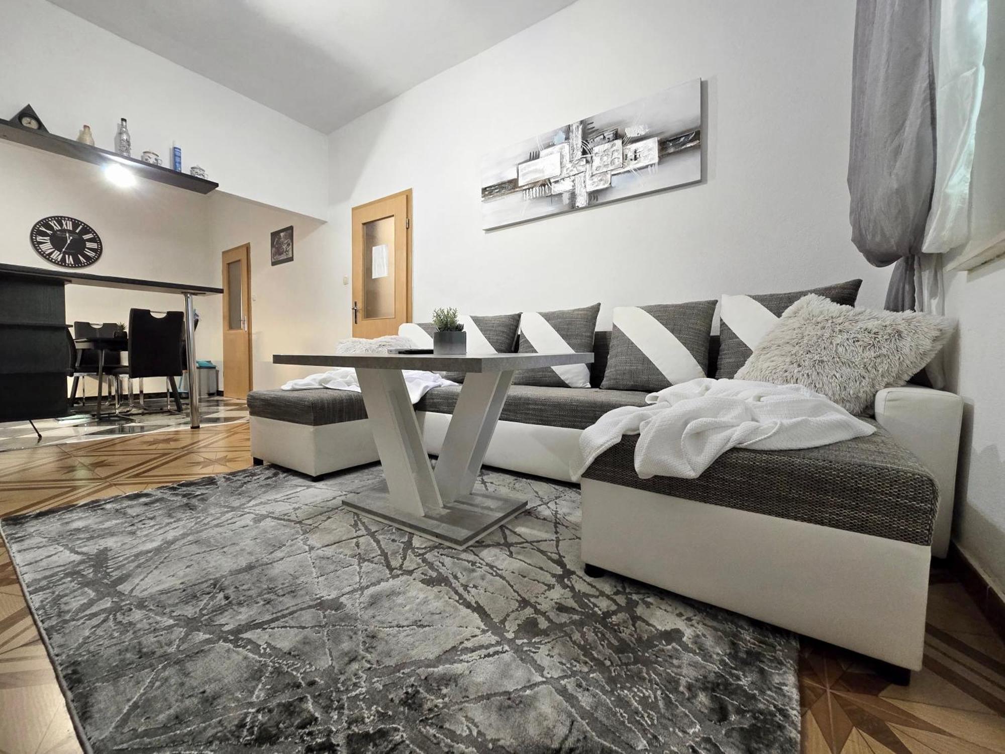 Elite Residence Flos Оребич Екстер'єр фото
